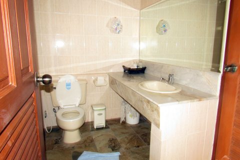 Eigentumswohnung in Pattaya, Thailand, 3 Schlafzimmer № 20819 - Foto 17