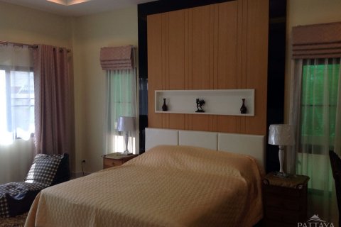 Haus in Pattaya, Thailand 3 Schlafzimmer № 19891 - Foto 5