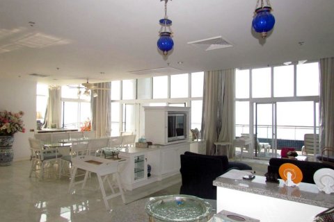Eigentumswohnung in Pattaya, Thailand, 4 Schlafzimmer № 20072 - Foto 8
