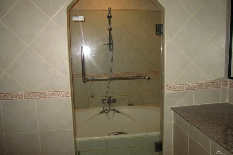 Haus in Pattaya, Thailand 4 Schlafzimmer № 23049 - Foto 6