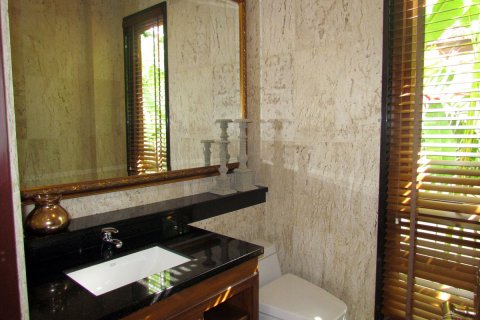 Haus in Pattaya, Thailand 3 Schlafzimmer № 24373 - Foto 14