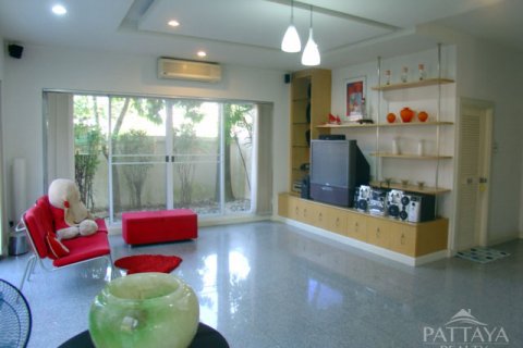 Haus in Pattaya, Thailand 3 Schlafzimmer № 22665 - Foto 7