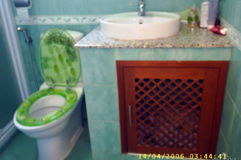 Haus in Pattaya, Thailand 4 Schlafzimmer № 22734 - Foto 12