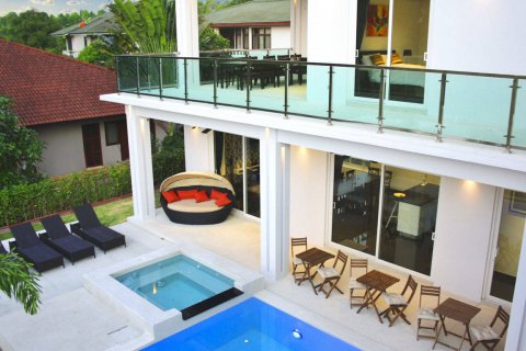 Haus in Pattaya, Thailand 5 Schlafzimmer № 22157 - Foto 19