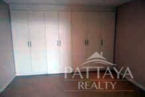 Eigentumswohnung in Pattaya, Thailand, 2 Schlafzimmer № 24017 - Foto 3
