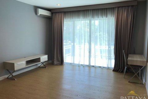 Haus in Pattaya, Thailand 5 Schlafzimmer № 21653 - Foto 8