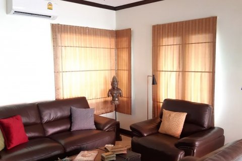 Haus in Pattaya, Thailand 3 Schlafzimmer № 22407 - Foto 9