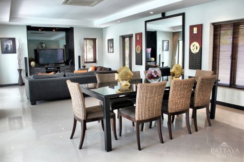 Haus in Pattaya, Thailand 3 Schlafzimmer № 20140 - Foto 10