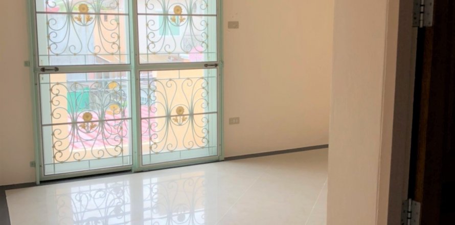 Haus in Pattaya, Thailand 2 Schlafzimmer № 22395