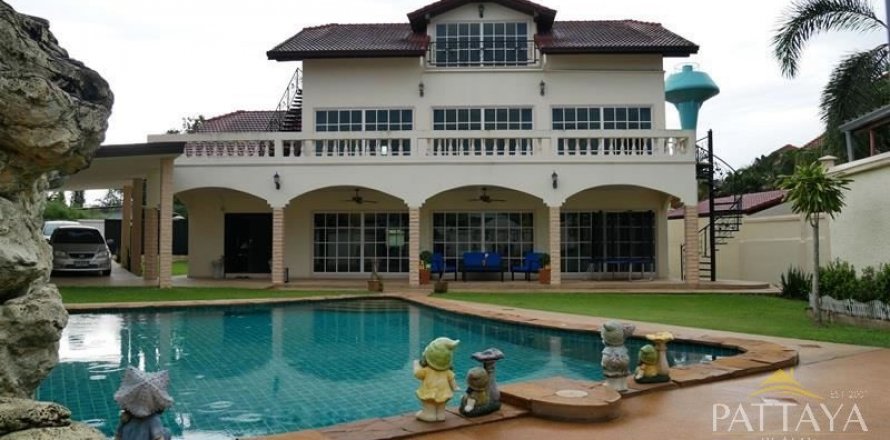 Haus in Pattaya, Thailand 5 Schlafzimmer № 21271