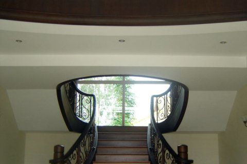 Haus in Pattaya, Thailand 4 Schlafzimmer № 23283 - Foto 15