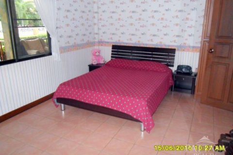 Haus in Pattaya, Thailand 3 Schlafzimmer № 22936 - Foto 16