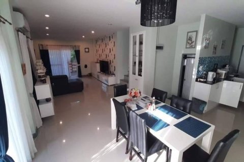 Haus in Pattaya, Thailand 3 Schlafzimmer № 22070 - Foto 4