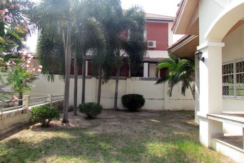 Haus in Pattaya, Thailand 3 Schlafzimmer № 23491 - Foto 2
