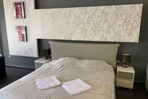 Eigentumswohnung in Pattaya, Thailand, 4 Schlafzimmer № 22261 - Foto 4