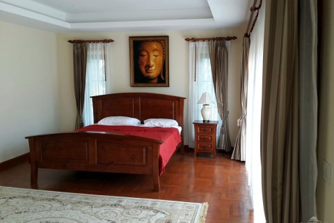 Haus in Pattaya, Thailand 5 Schlafzimmer № 23427 - Foto 10