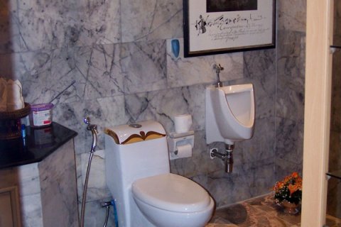 Haus in Pattaya, Thailand 5 Schlafzimmer № 22825 - Foto 17