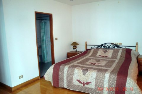 Eigentumswohnung in Pattaya, Thailand, 3 Schlafzimmer № 24030 - Foto 11