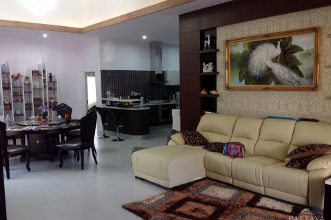 Haus in Pattaya, Thailand 3 Schlafzimmer № 19891 - Foto 14
