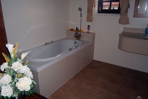 Haus in Pattaya, Thailand 3 Schlafzimmer № 24158 - Foto 15