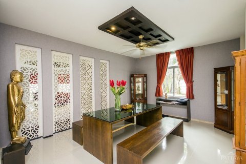 Haus in Pattaya, Thailand 4 Schlafzimmer № 23233 - Foto 6