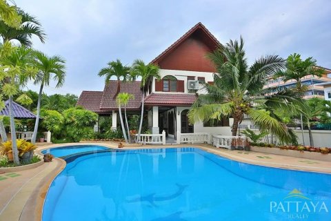 Haus in Pattaya, Thailand 4 Schlafzimmer № 21374