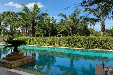 Eigentumswohnung in Pattaya, Thailand, 4 Schlafzimmer № 22261 - Foto 13