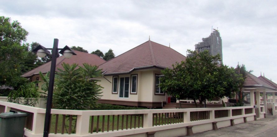 Haus in Pattaya, Thailand 3 Schlafzimmer № 20273