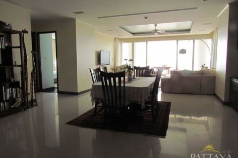 Eigentumswohnung in Pattaya, Thailand, 3 Schlafzimmer № 21240 - Foto 2