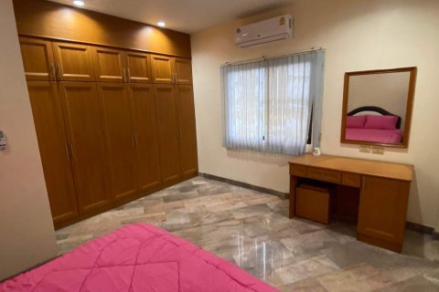 Haus in Pattaya, Thailand 3 Schlafzimmer № 23690 - Foto 25