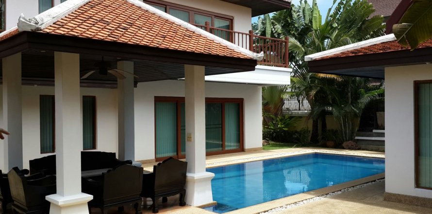 Haus in Pattaya, Thailand 5 Schlafzimmer № 23427