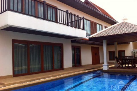Haus in Pattaya, Thailand 5 Schlafzimmer № 23426 - Foto 11