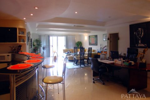 Eigentumswohnung auf Jomtien Beach, Pattaya, Thailand, 3 Schlafzimmer  № 22637 - Foto 21