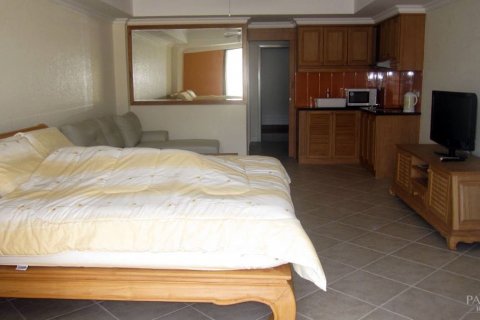 Studio in the Condo in Pattaya, Thailand  № 24115 - Foto 2