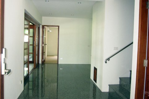 Haus in Pattaya, Thailand 5 Schlafzimmer № 22946 - Foto 2