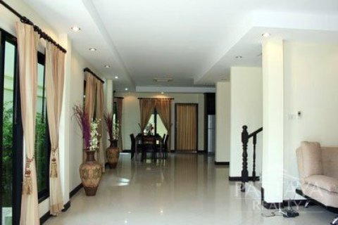 Haus in Pattaya, Thailand 3 Schlafzimmer № 22791 - Foto 5