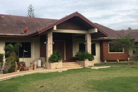 Haus in Pattaya, Thailand 3 Schlafzimmer № 21256