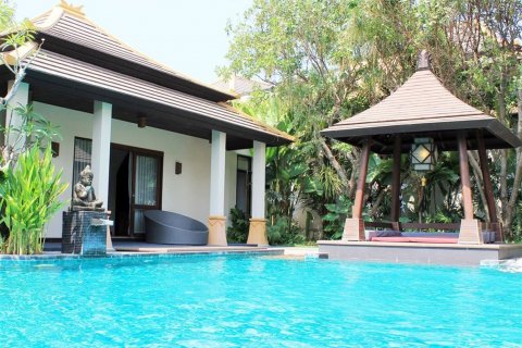 Haus in Pattaya, Thailand 5 Schlafzimmer № 19893 - Foto 18
