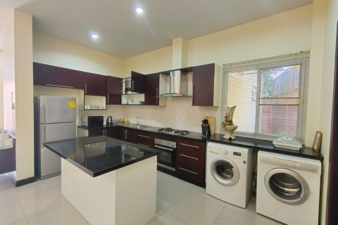 Haus in Pattaya, Thailand 20 Schlafzimmer № 22417 - Foto 22