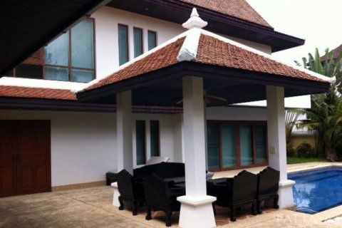 Haus in Pattaya, Thailand 5 Schlafzimmer № 23426 - Foto 10