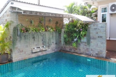 Haus in Pattaya, Thailand 4 Schlafzimmer № 21041