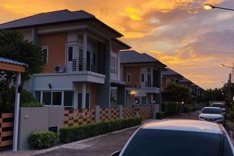 Haus in Pattaya, Thailand 3 Schlafzimmer № 21686 - Foto 2