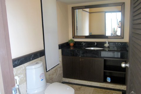 Haus in Pattaya, Thailand 4 Schlafzimmer № 23045 - Foto 10