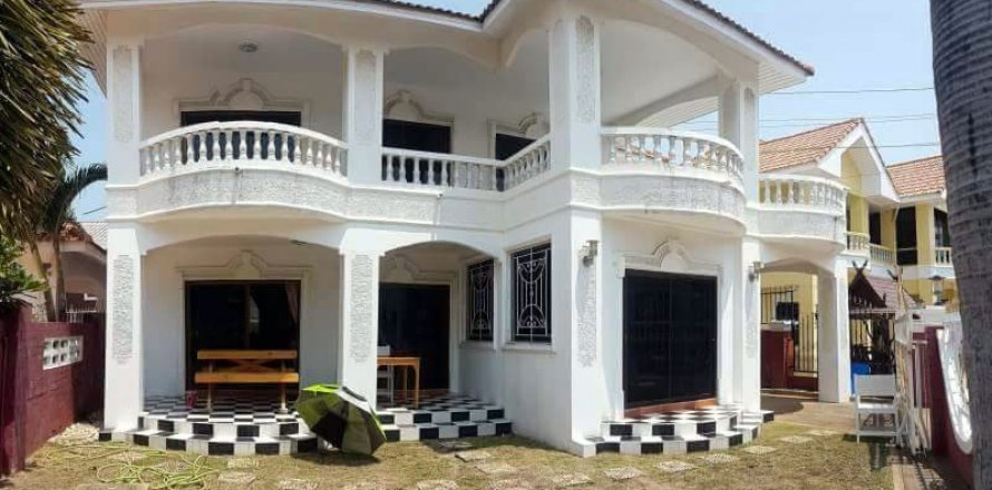 Haus in Pattaya, Thailand 3 Schlafzimmer № 20874