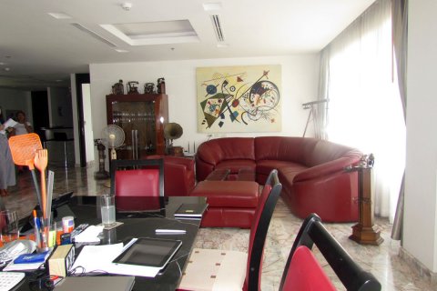 Eigentumswohnung in Pattaya, Thailand, 4 Schlafzimmer № 24185 - Foto 15