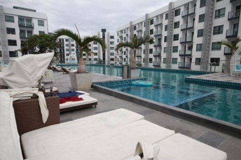 Off-Plan Arcadia Beach Resort in Pattaya, Thailand № 25475 - Foto 7