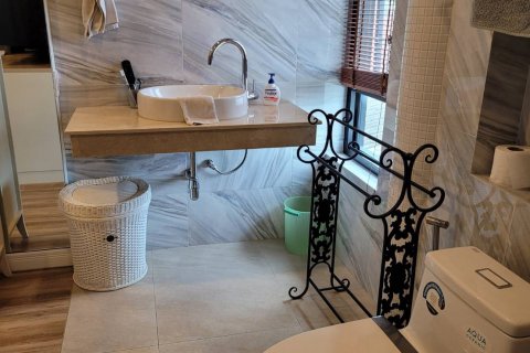 Haus in Pattaya, Thailand 5 Schlafzimmer № 22389 - Foto 17