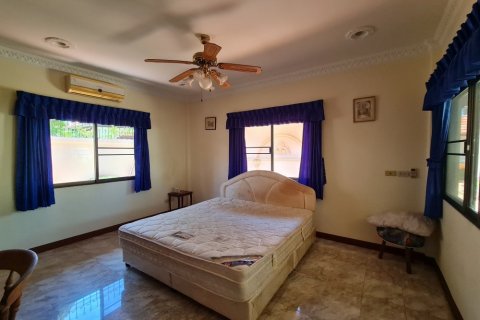 Haus in Pattaya, Thailand 4 Schlafzimmer № 22375 - Foto 26