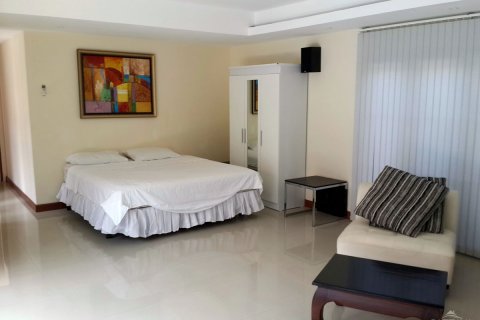 Haus in Pattaya, Thailand 5 Schlafzimmer № 23427 - Foto 4