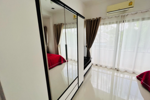 Haus in Pattaya, Thailand 4 Schlafzimmer № 25752 - Foto 19